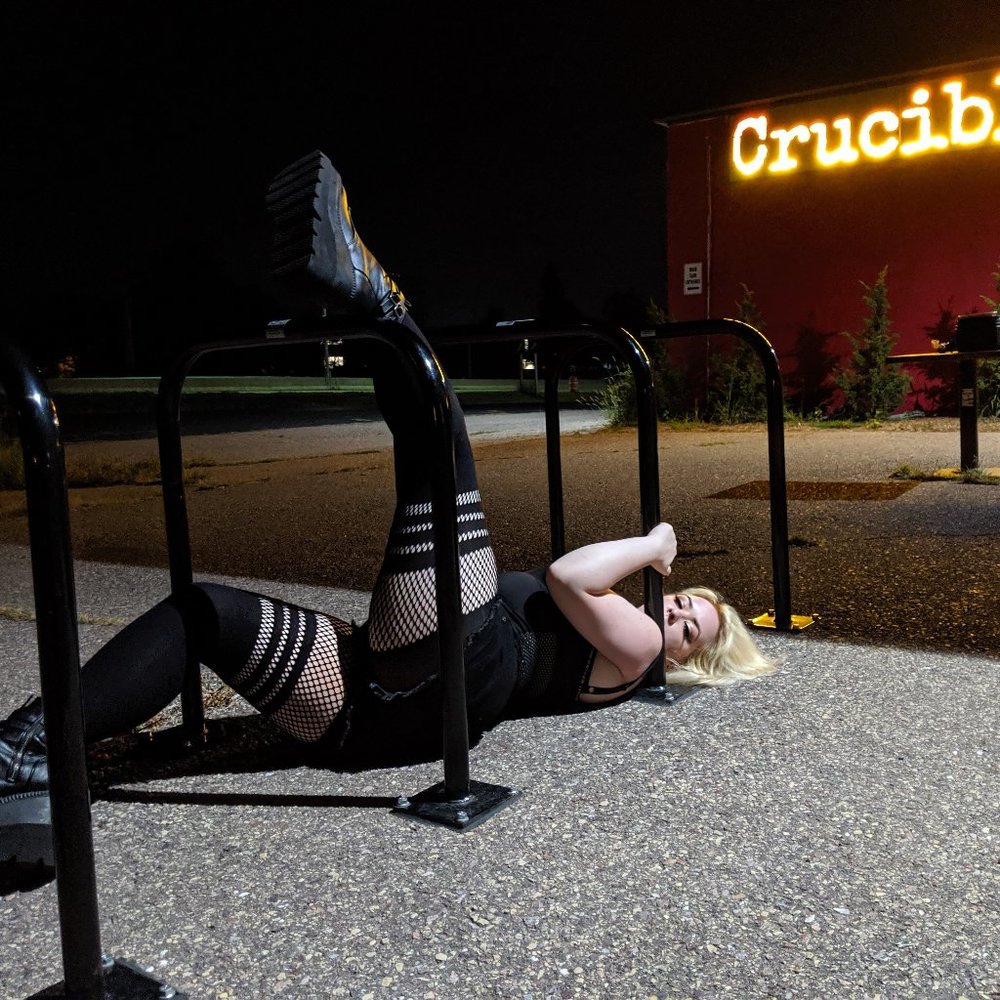 Meet your Posher, Cecaelia